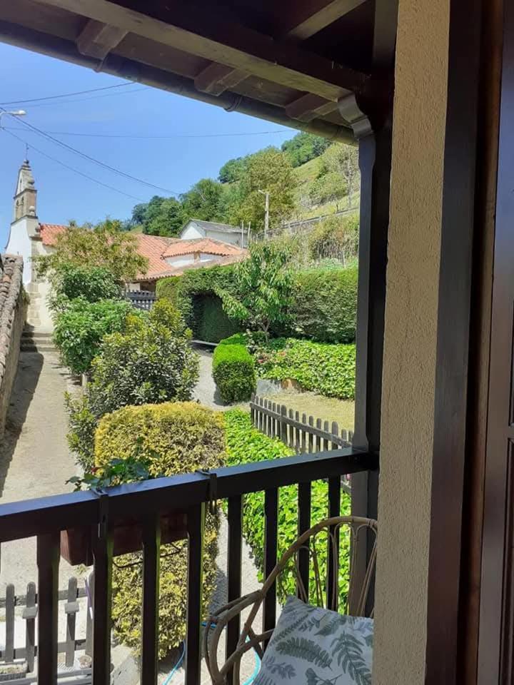 La Casina De Santulaya Villa Adrales Exterior photo